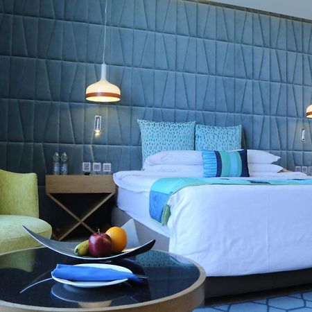 The Bellwood Suites Near Igi Airport Нью-Дели Экстерьер фото
