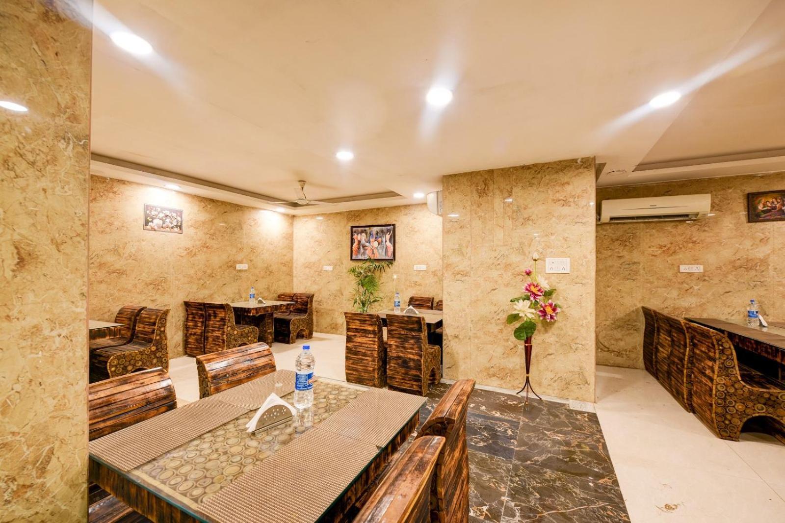 The Bellwood Suites Near Igi Airport Нью-Дели Экстерьер фото