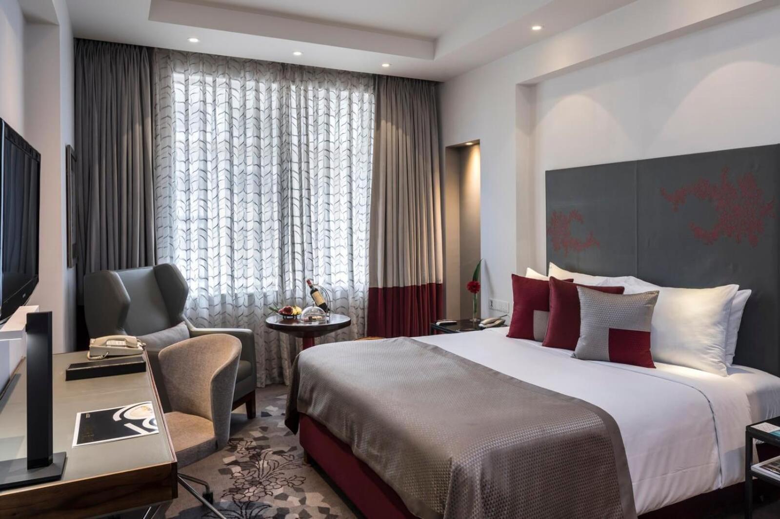 The Bellwood Suites Near Igi Airport Нью-Дели Экстерьер фото